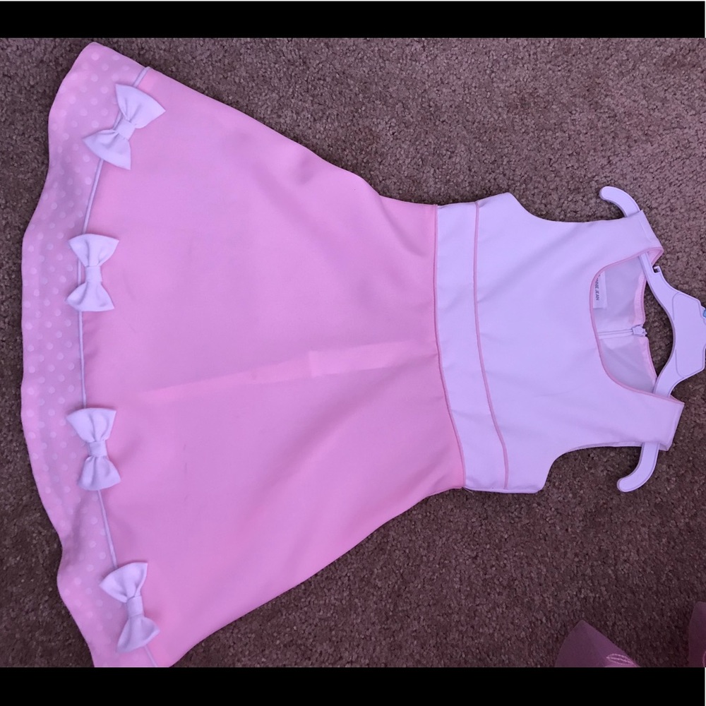 Girl dress